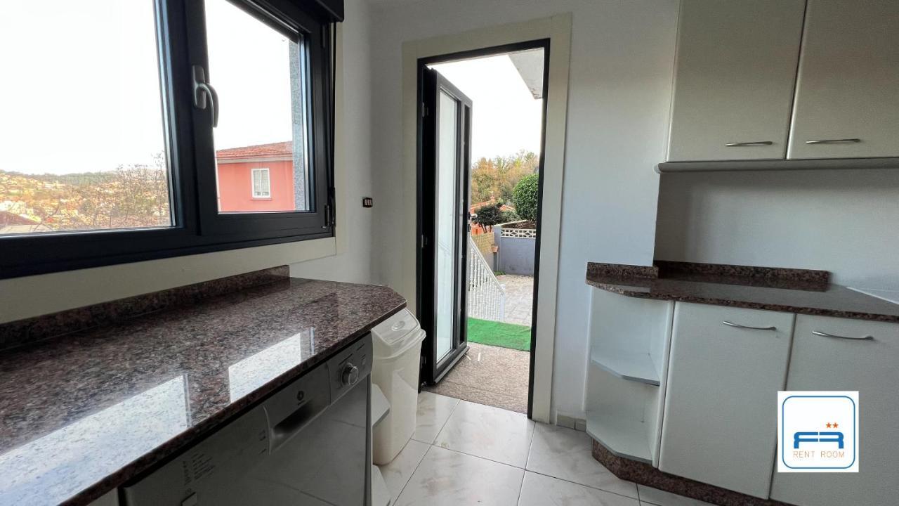 Amplia Casa De 9 Hab, Cabral. Vila Vigo Exterior foto