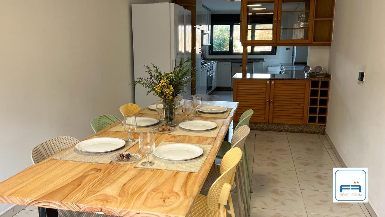 Amplia Casa De 9 Hab, Cabral. Vila Vigo Exterior foto